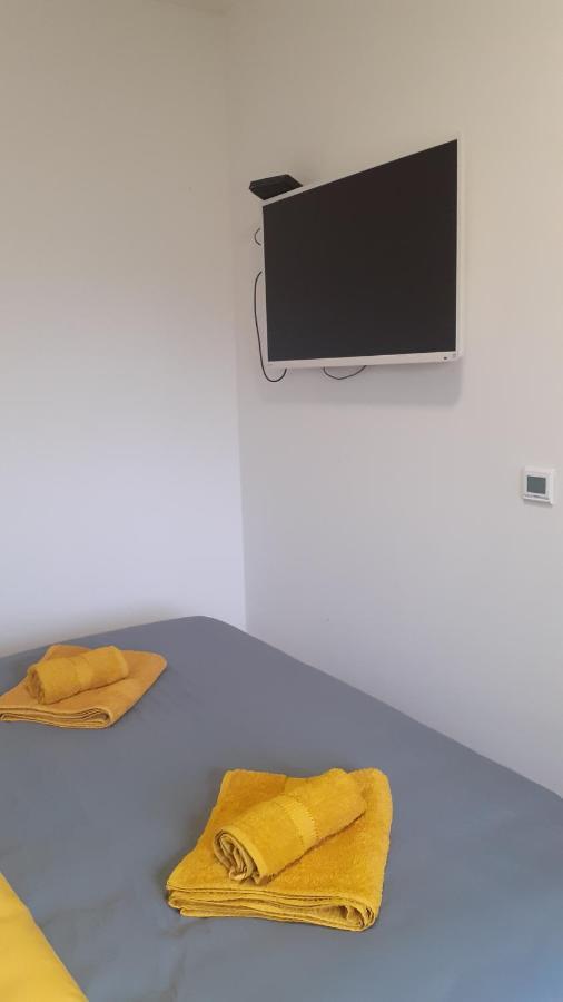 Appartement Oaza Klara à Karlovac Extérieur photo