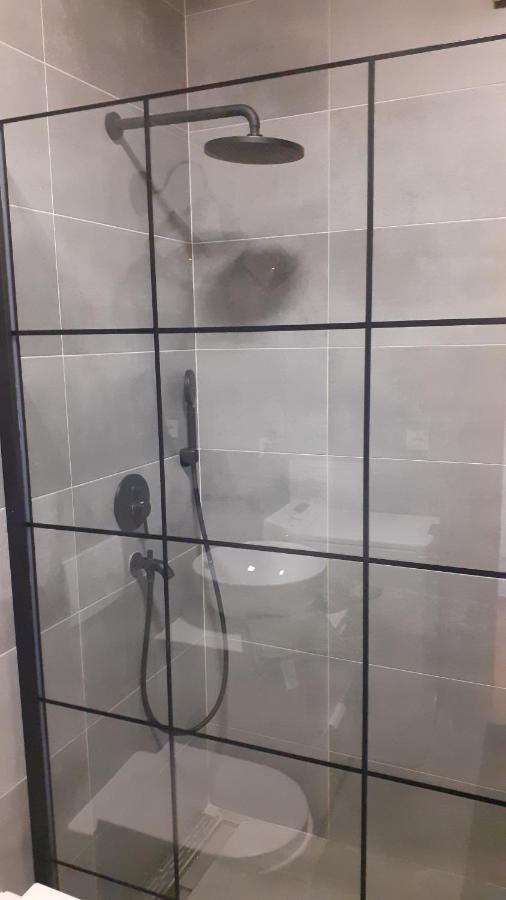 Appartement Oaza Klara à Karlovac Extérieur photo