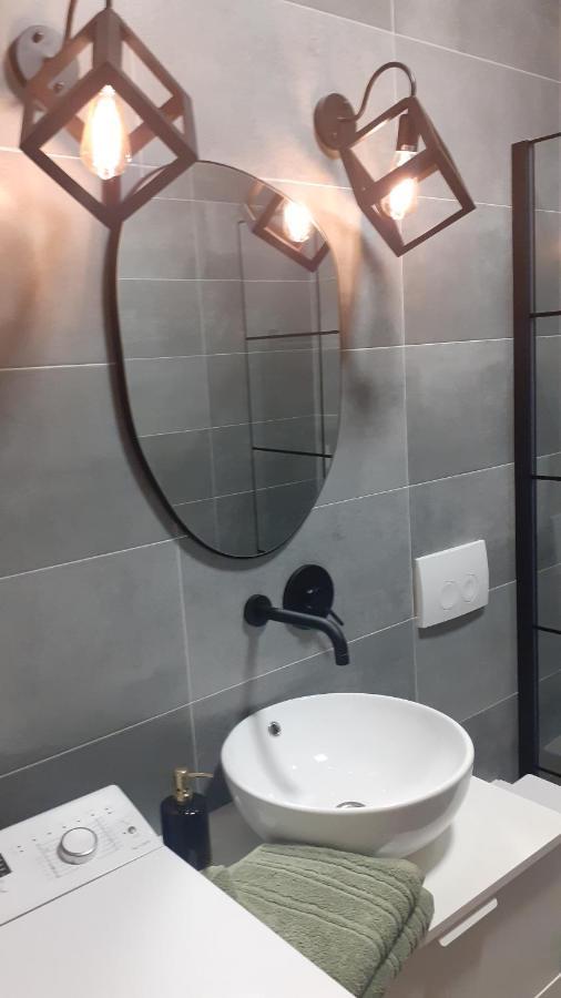Appartement Oaza Klara à Karlovac Extérieur photo